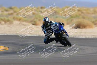 media/Oct-08-2022-SoCal Trackdays (Sat) [[1fc3beec89]]/Turn 16 (125pm)/